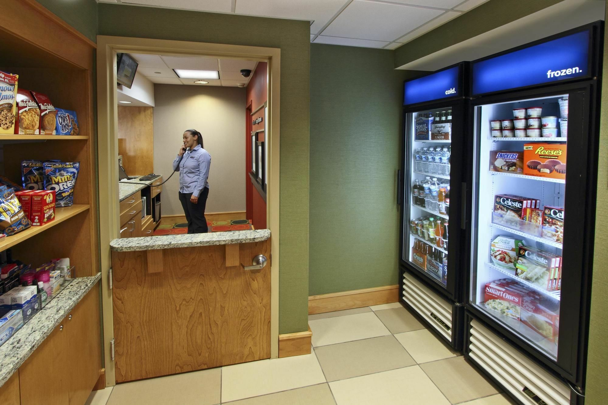 Hampton Inn Hagerstown-Maugansville Exteriör bild